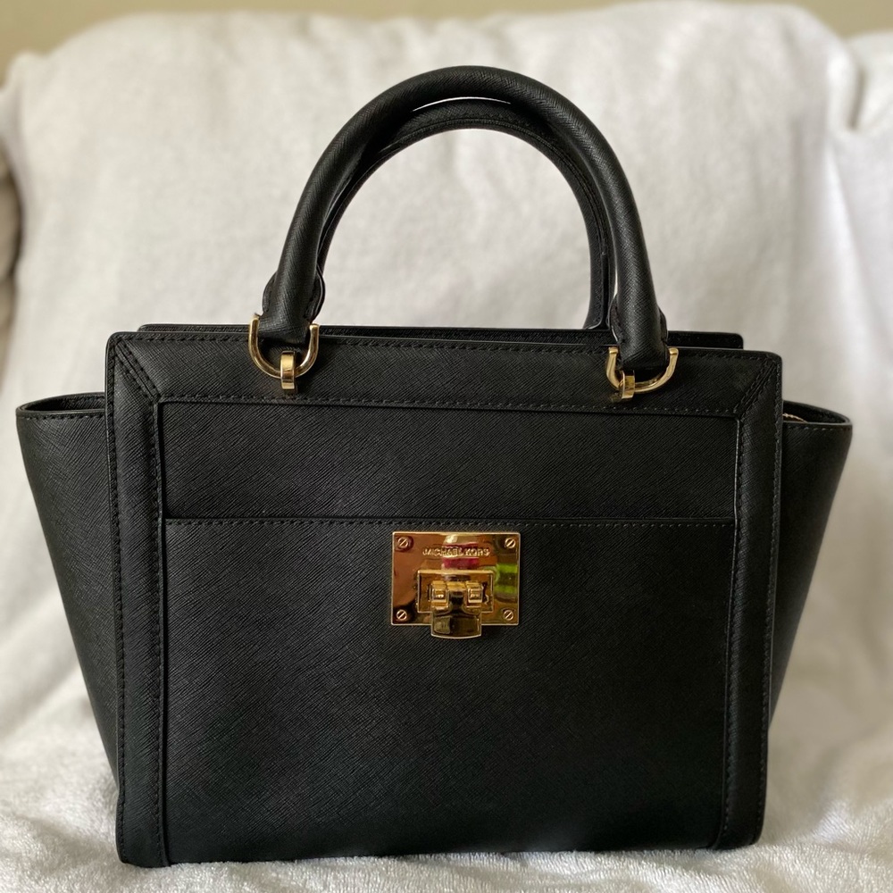 Michael Kors Tina Satchel